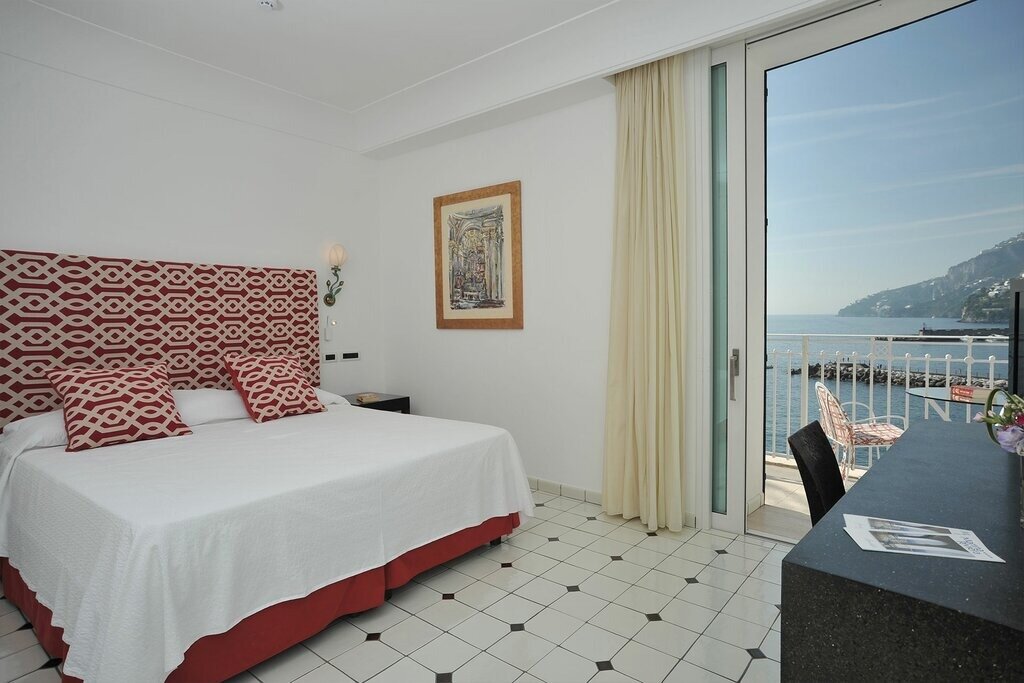 Hotel42