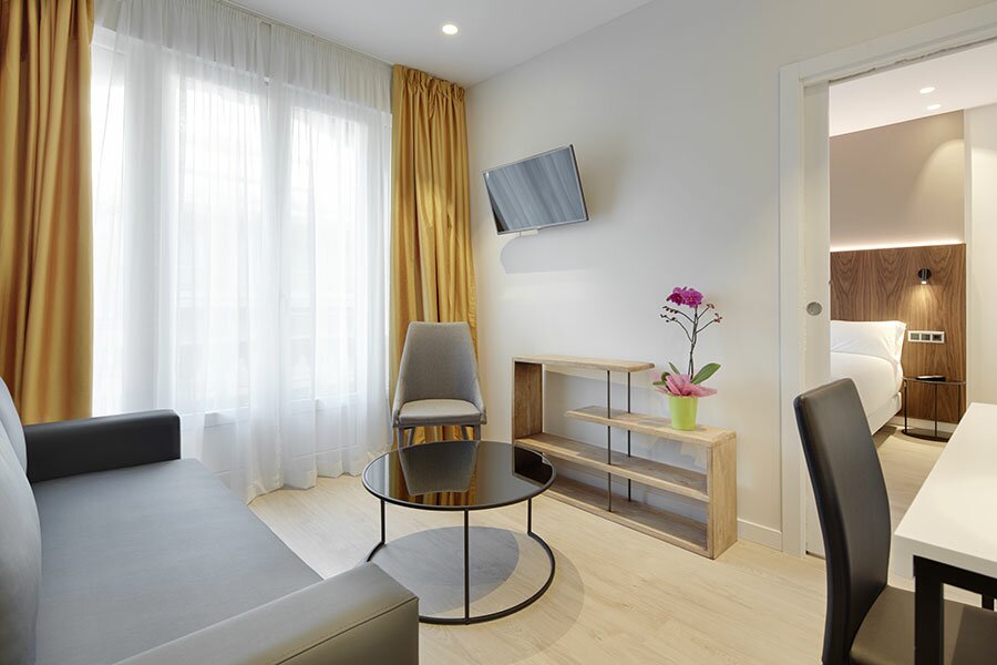 Hotel787