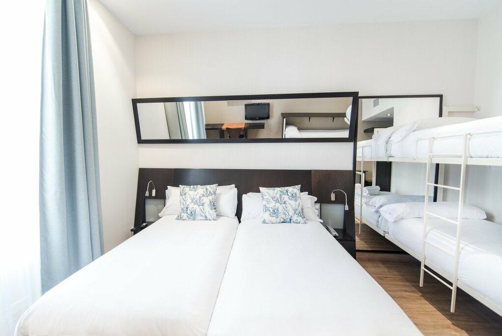 Hotel918