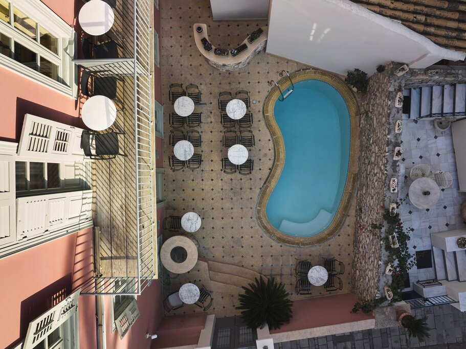 Hotel469