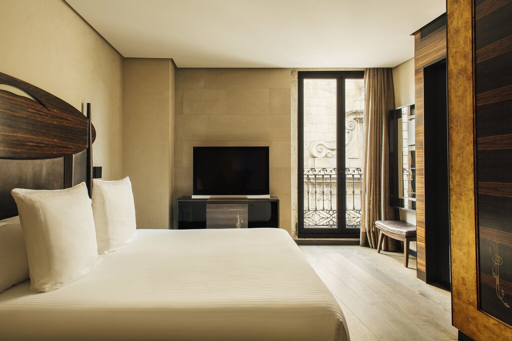 Hotel988
