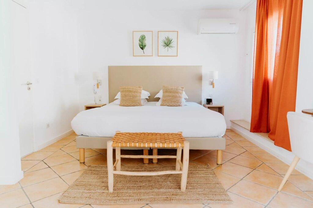 Hotel1273