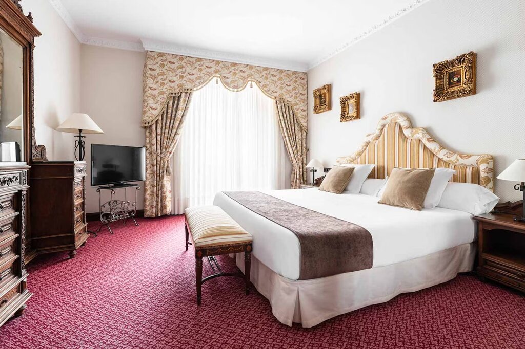 Hotel966