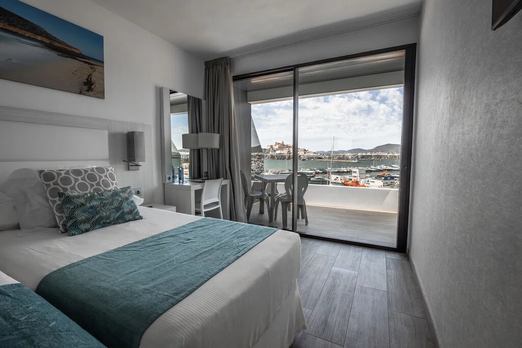Hotel1087