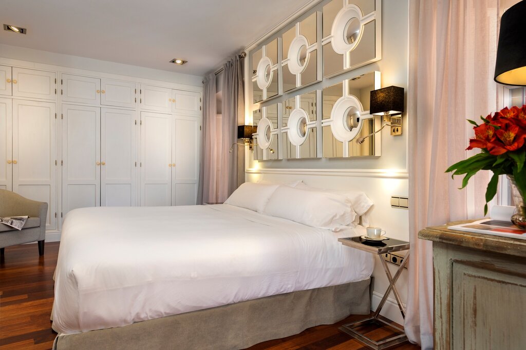 Hotel675
