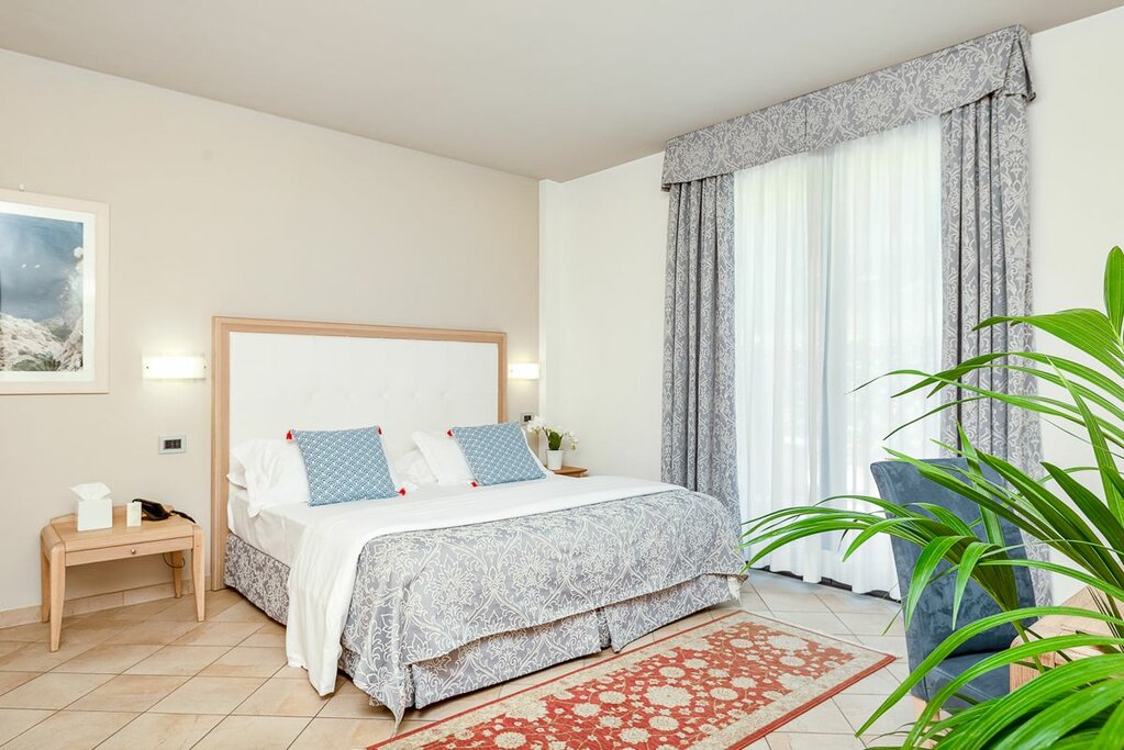 Hotel10