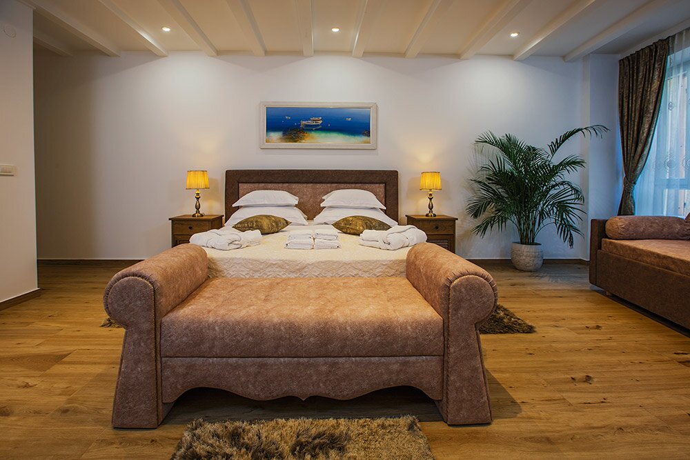 Hotel1335