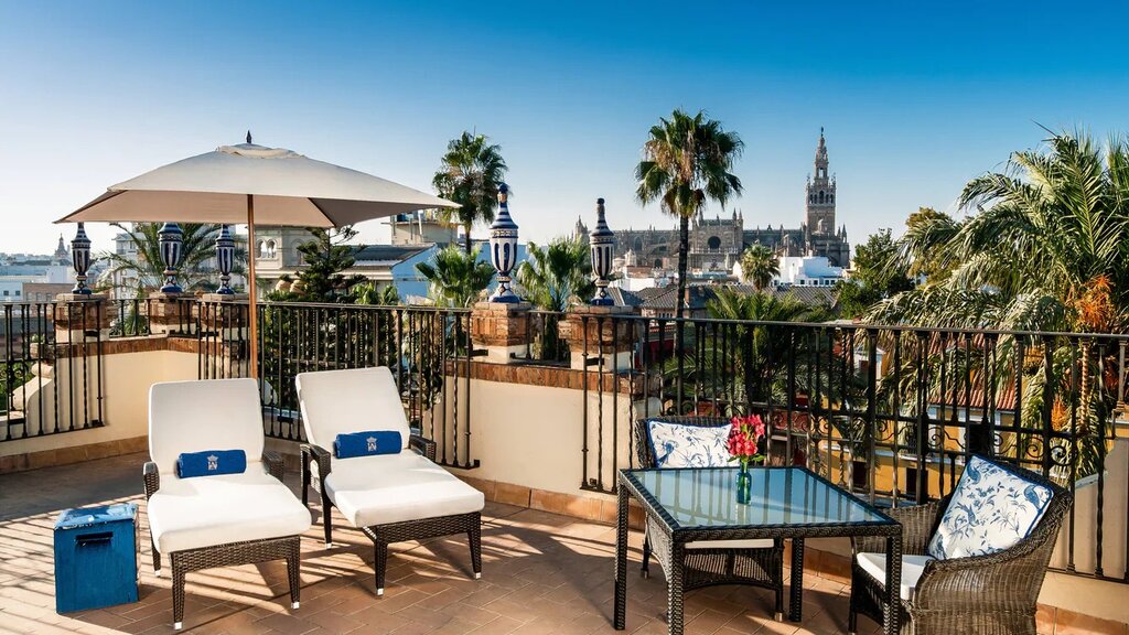 Hotel741