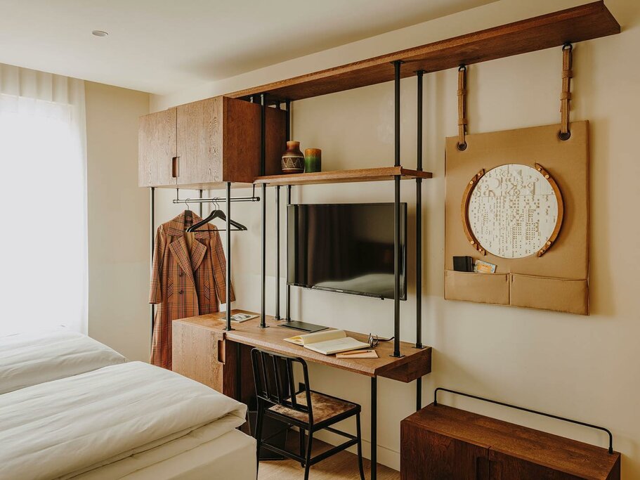 Hotel772