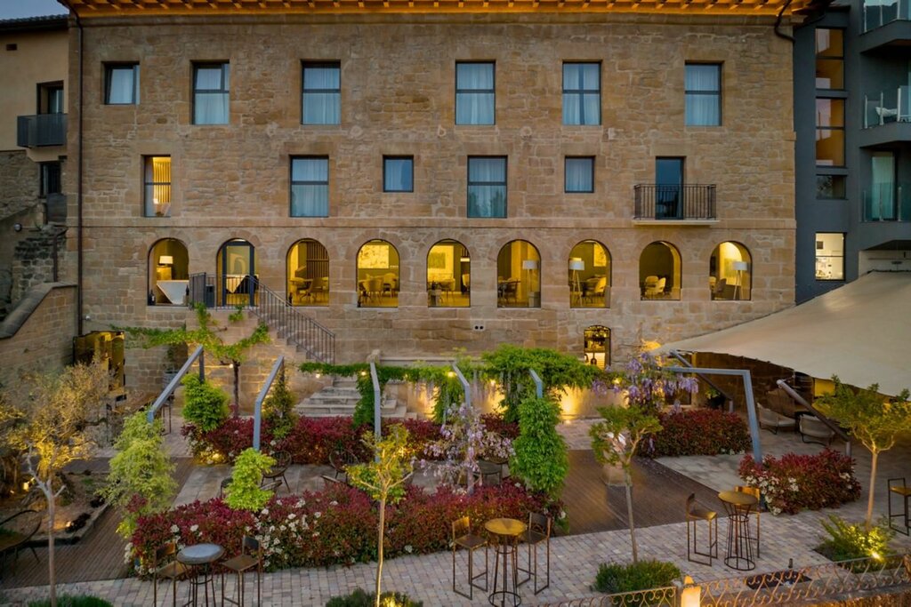 Hotel879