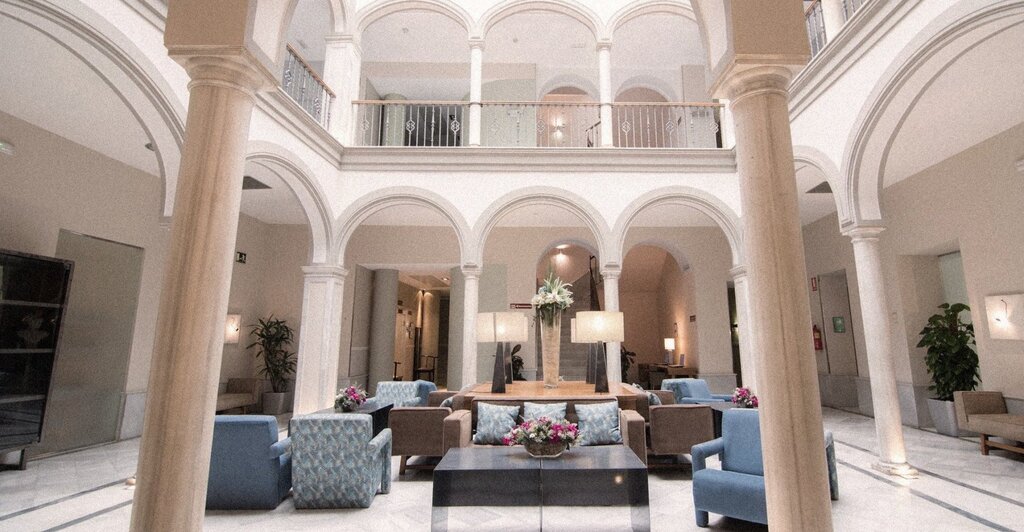 Hotel795
