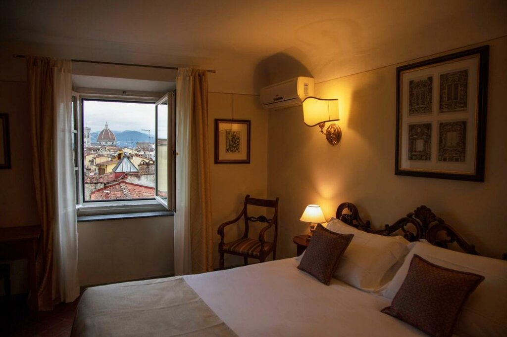Hotel30