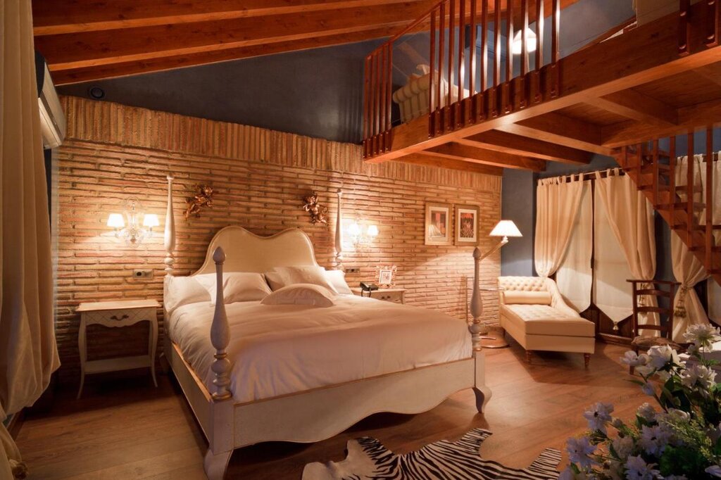 Hotel746