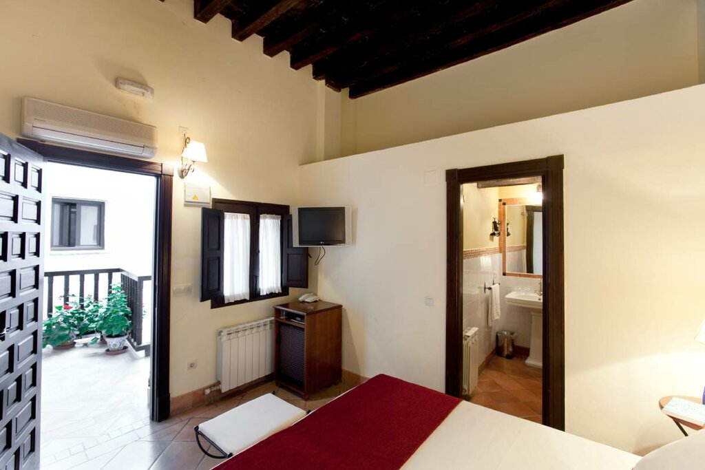 Hotel770