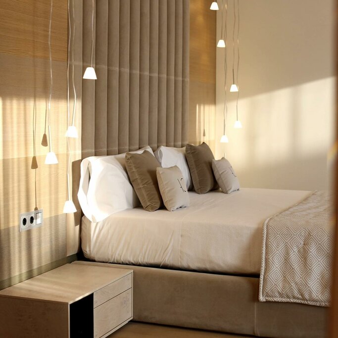 Hotel702