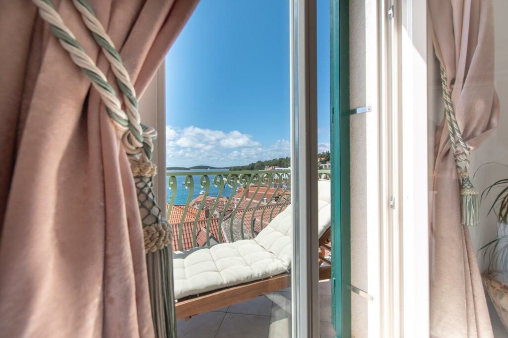 Hotel1358