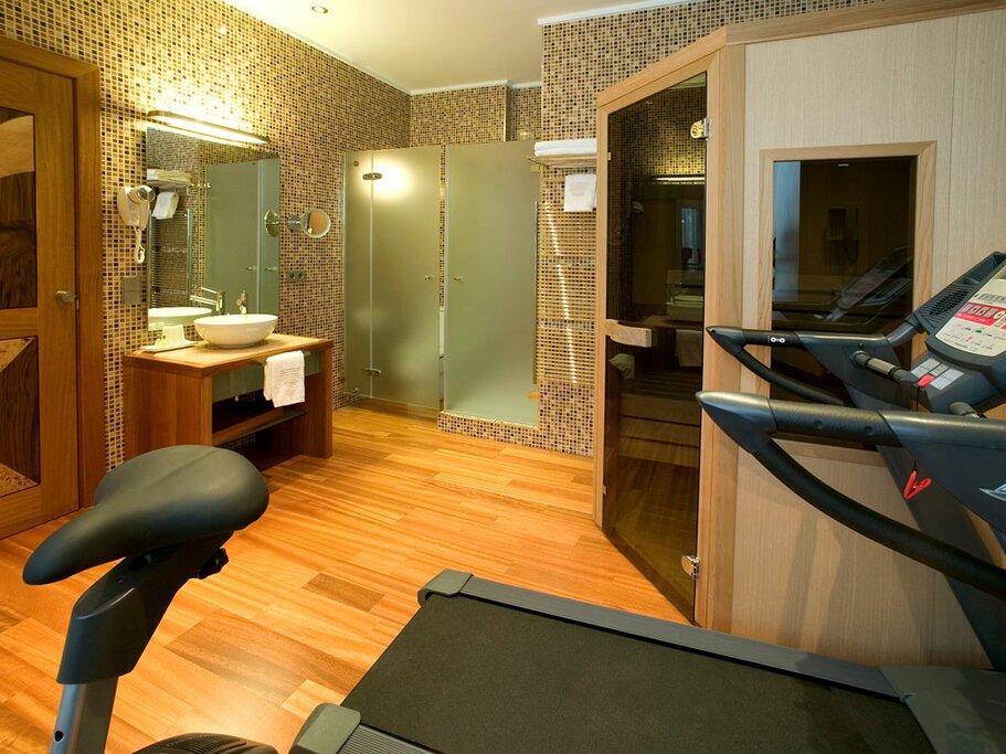 Hotel949