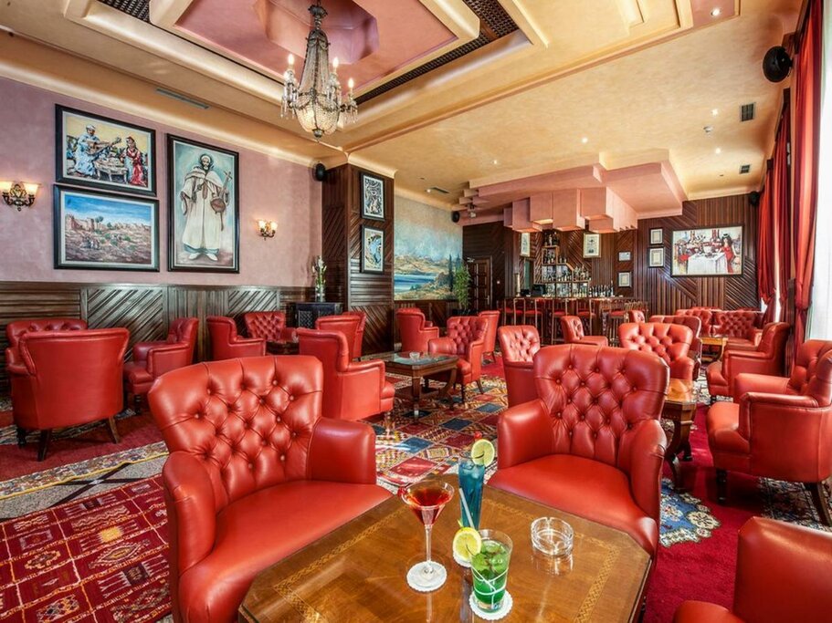 Hotel96