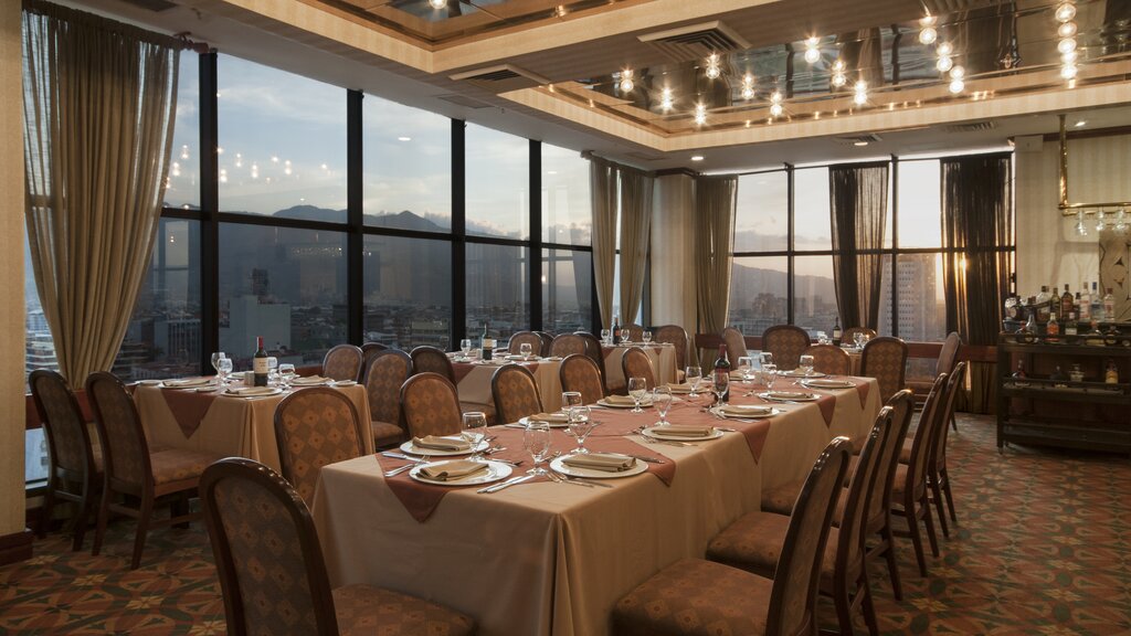 Hotel279
