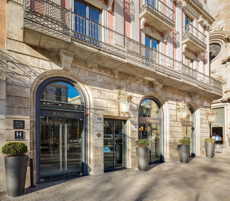 Hotel988