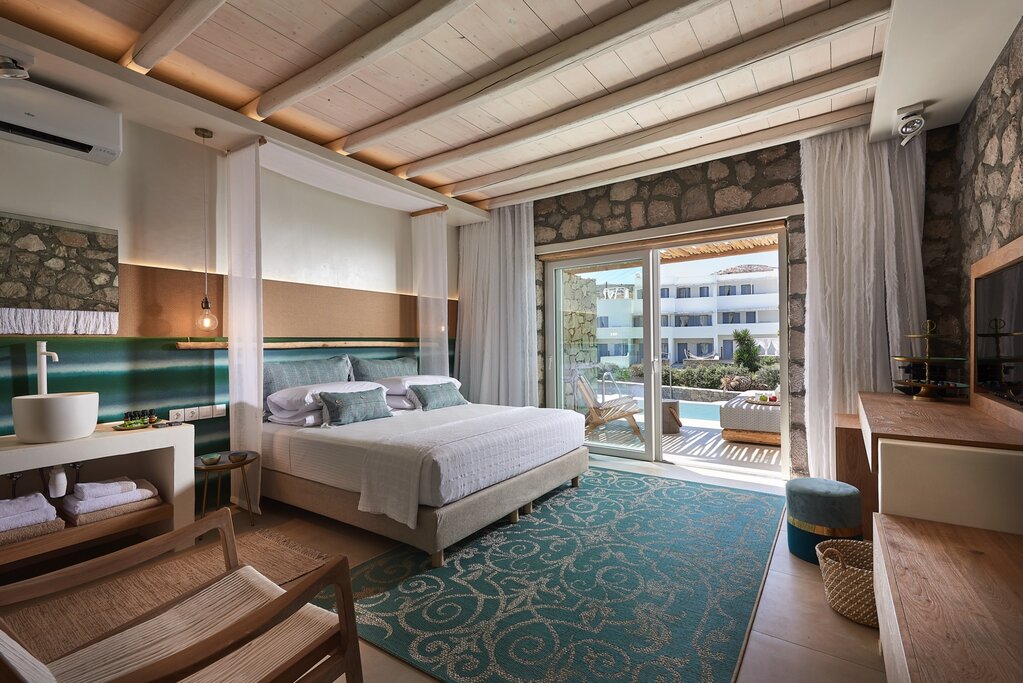 Hotel528