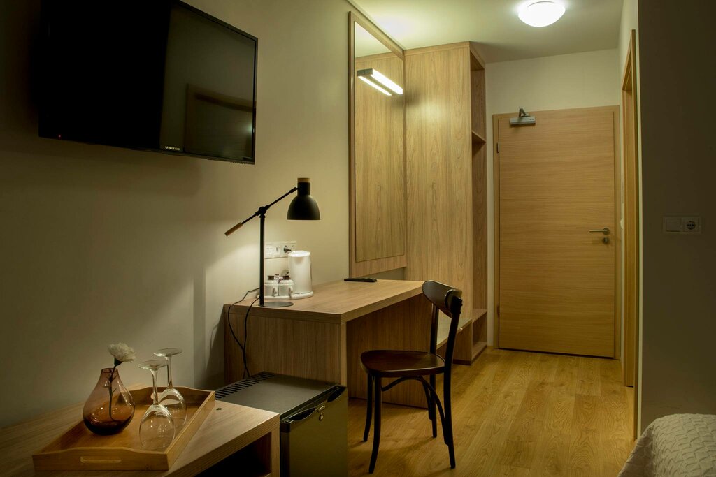 Hotel1200