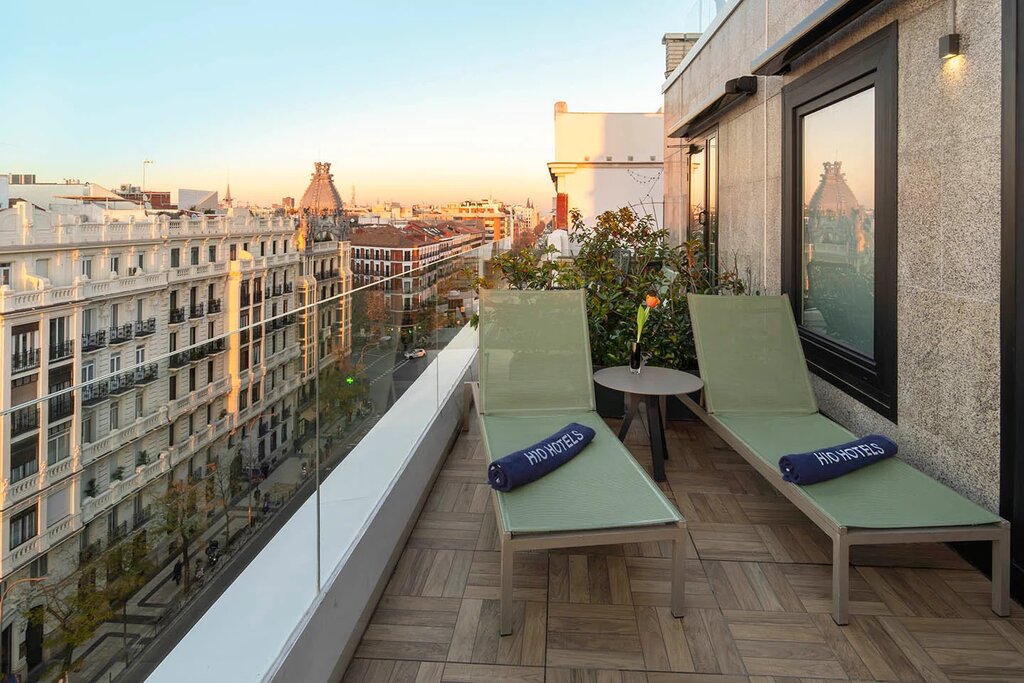 Hotel690