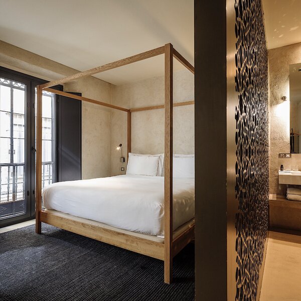Hotel813