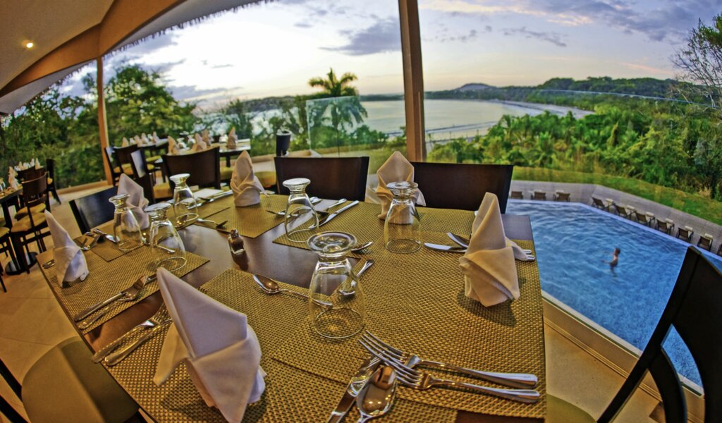 Hotel257