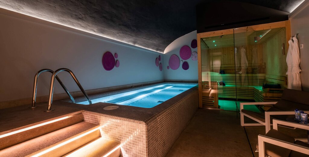 Hotel1096