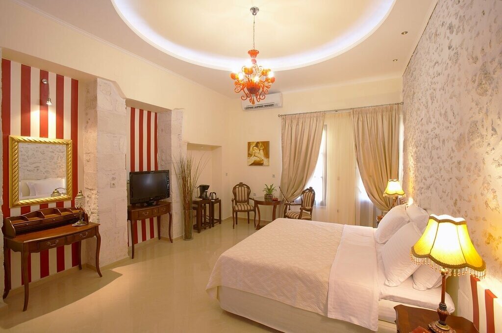 Hotel649