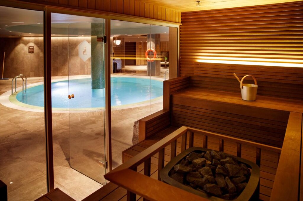 Hotel373