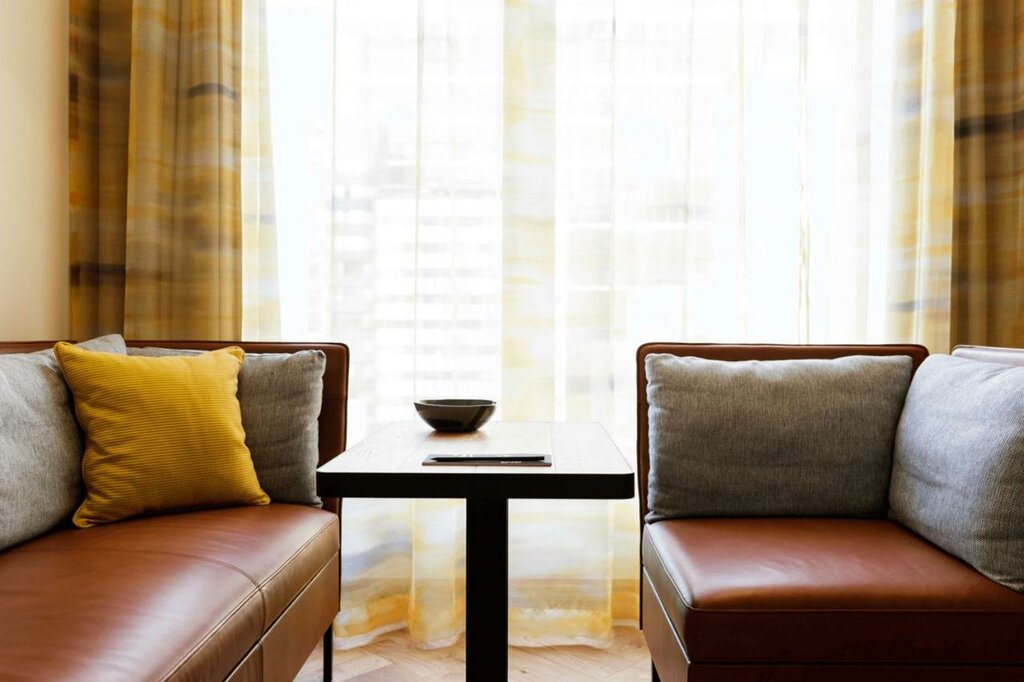 Hotel1421