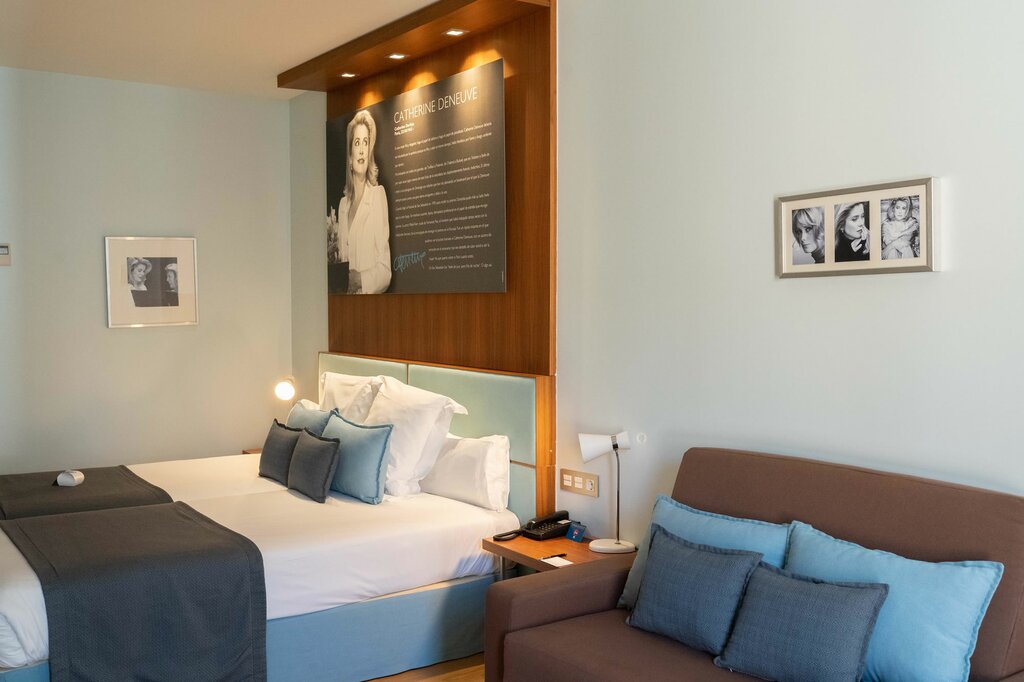 Hotel701