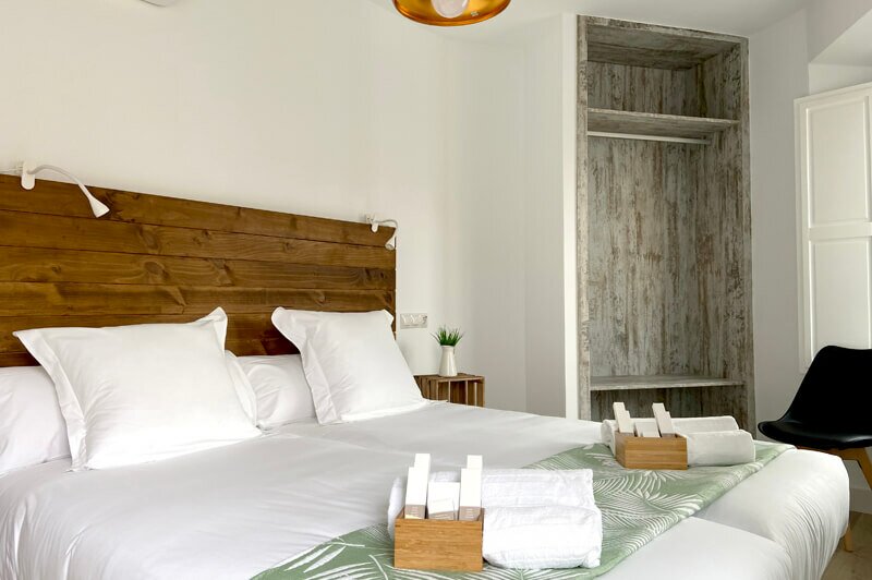 Hotel906