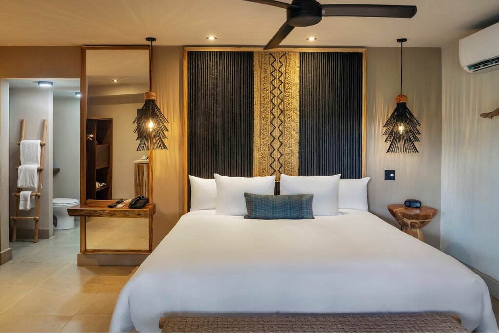 Hotel336
