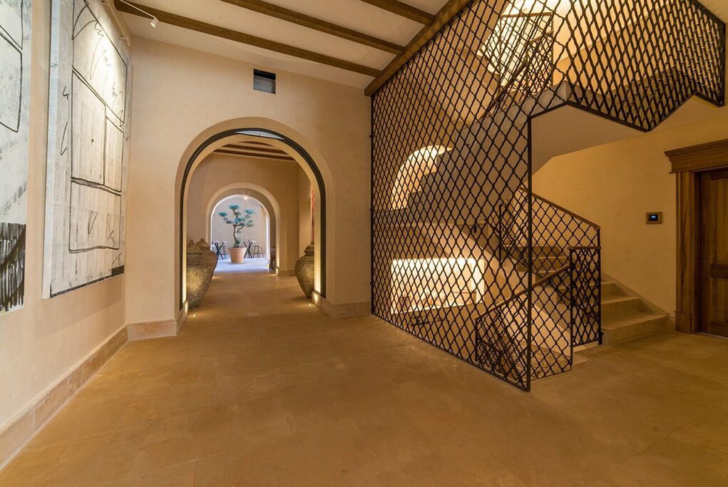 Hotel838
