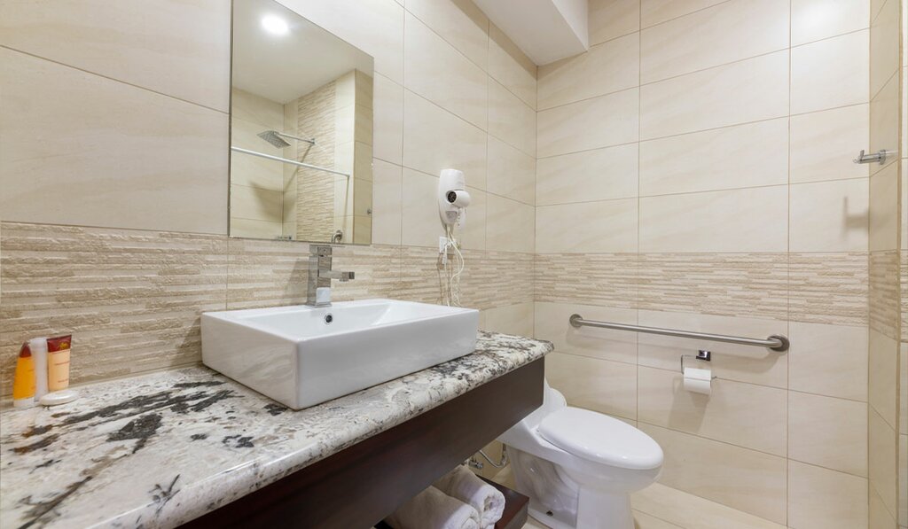 Hotel236