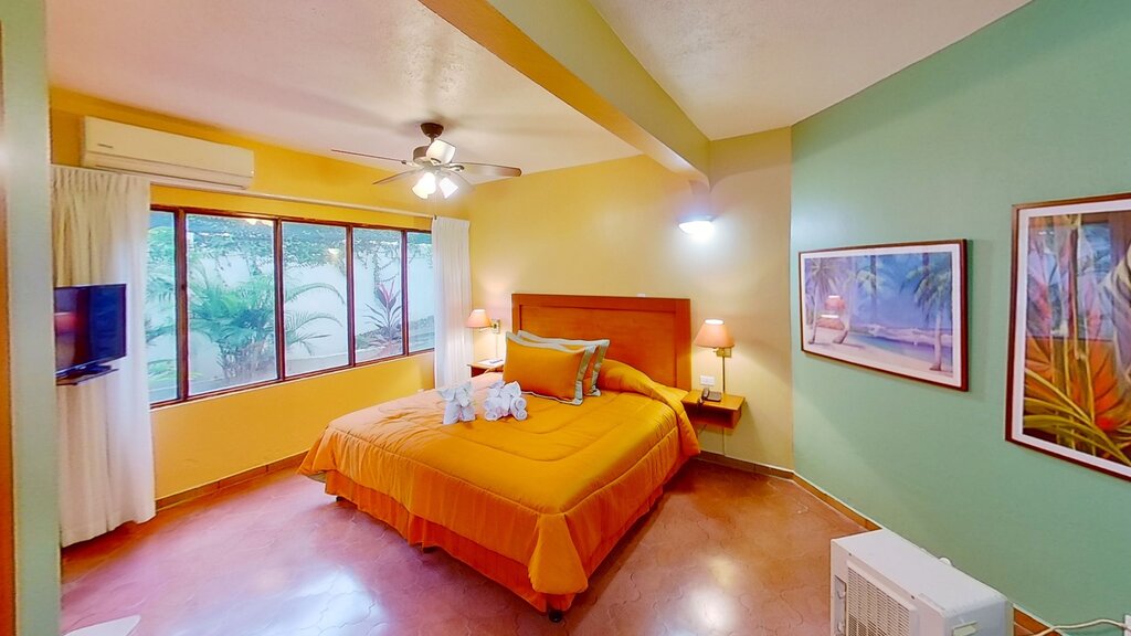 Hotel324