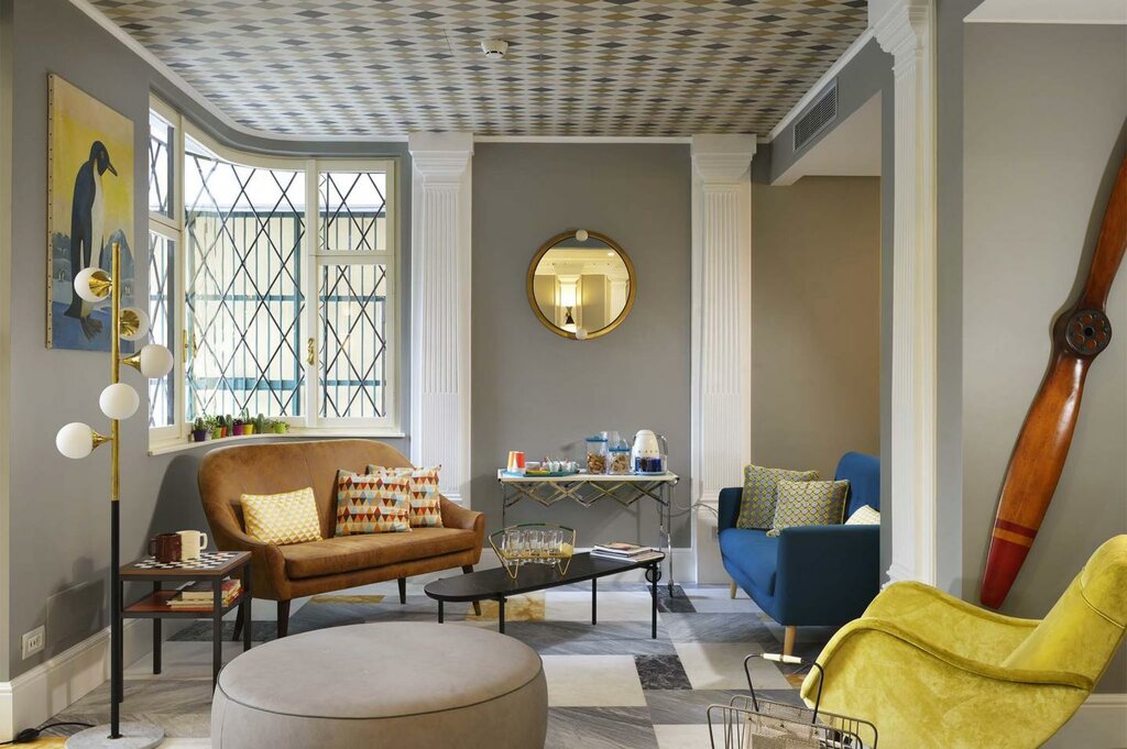 Hotel48