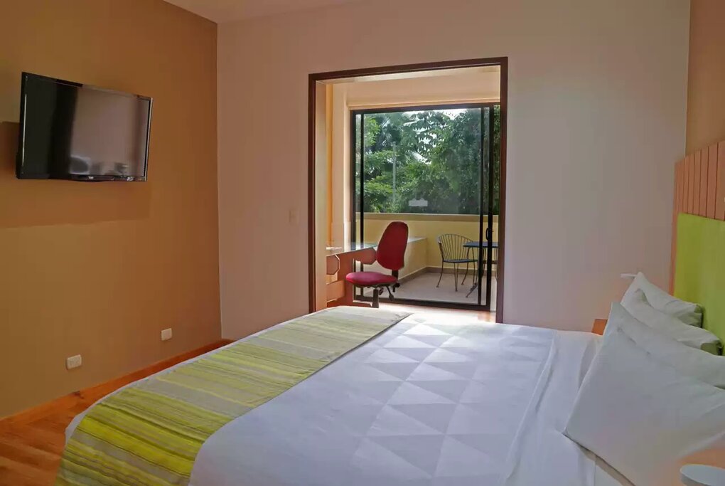 Hotel280