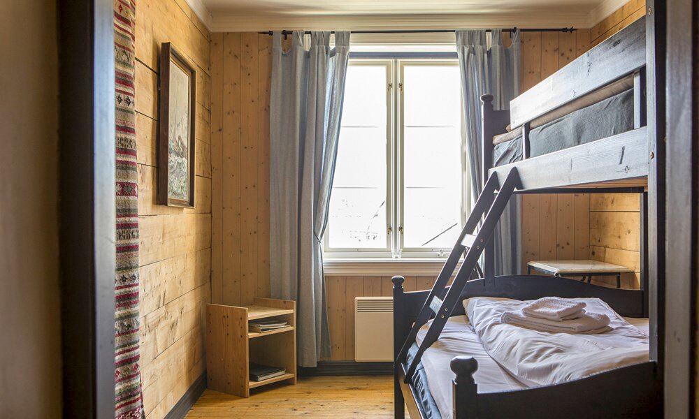 Hotel357