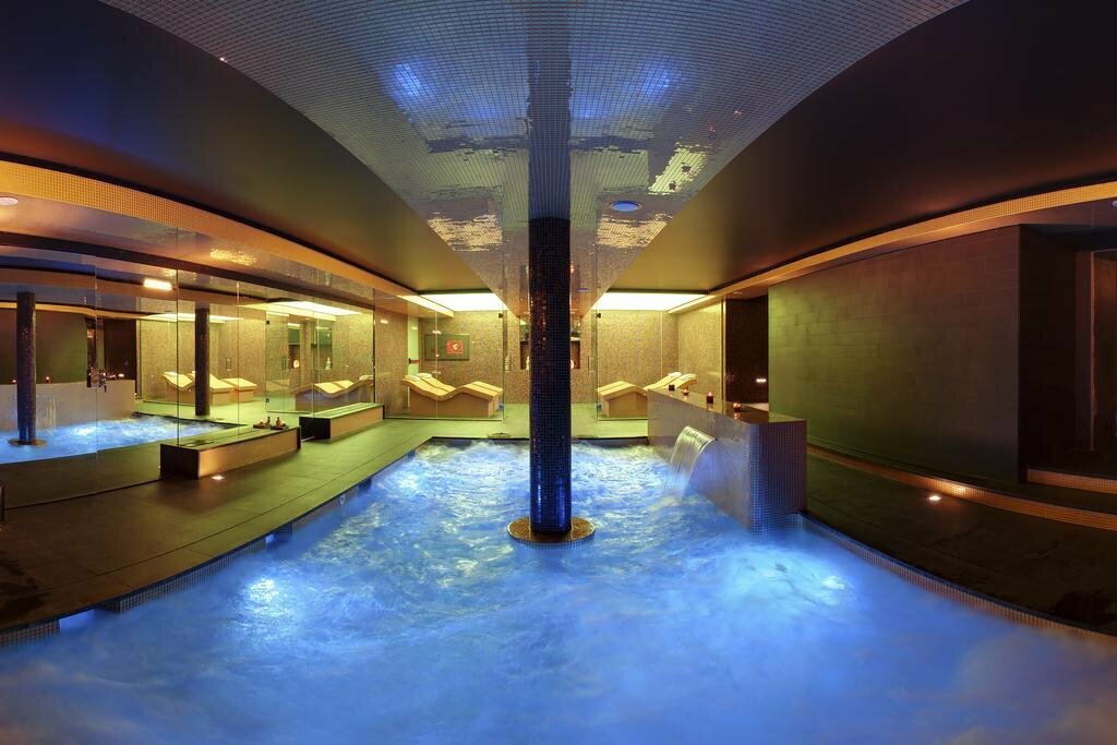 Hotel702