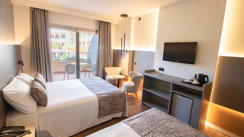 Hotel1052