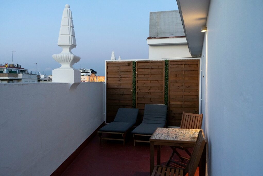 Hotel812