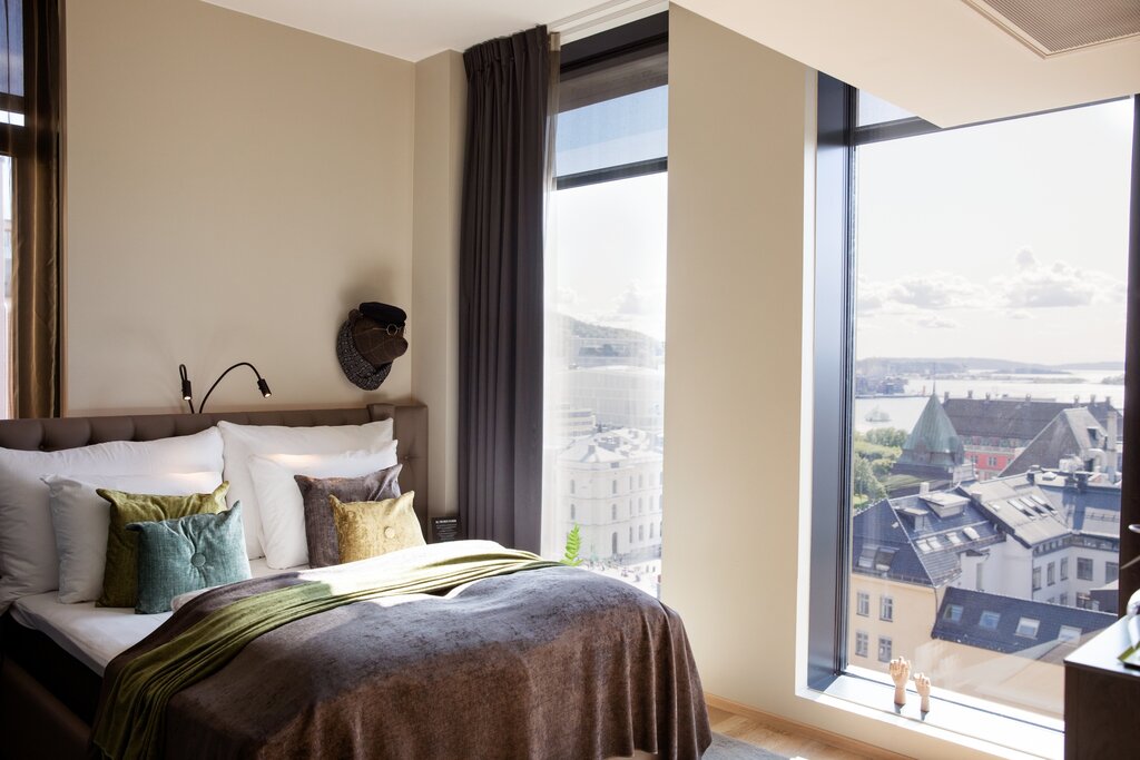 Hotel373