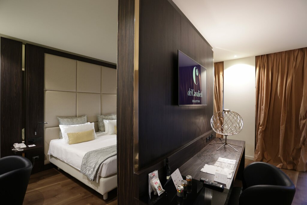 Hotel61