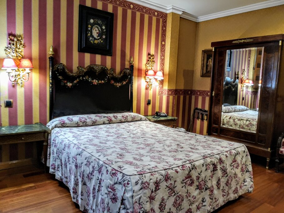 Hotel946