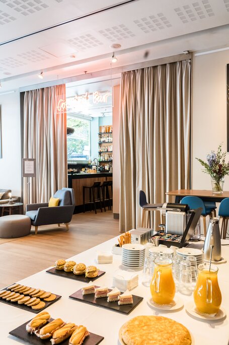 Hotel701