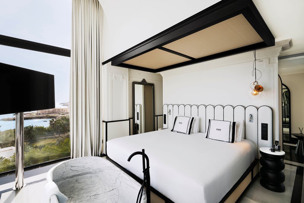 Hotel730